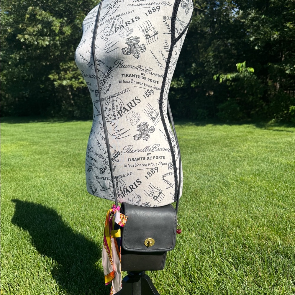 Vintage Coach Scooter Bag Black Made in USA - Picture 2 of 12